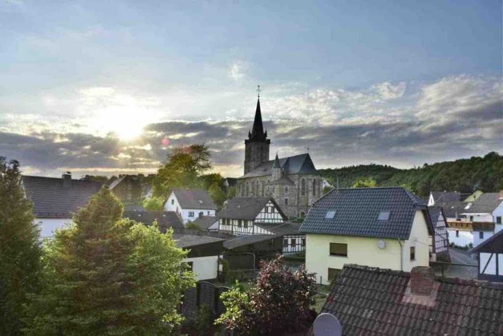 Appartement Zur Wied Oberlahr ภายนอก รูปภาพ